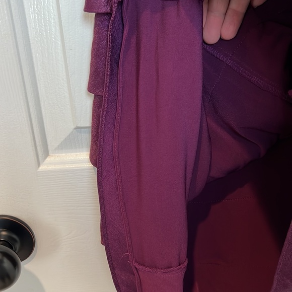 Adrianna Papell Sleeveless Tiered Ruffle Cocktail Dress Size 10 Plum - Picture 9 of 12